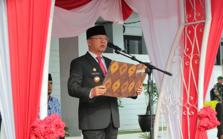 Gubernur Rohidin Mersyah