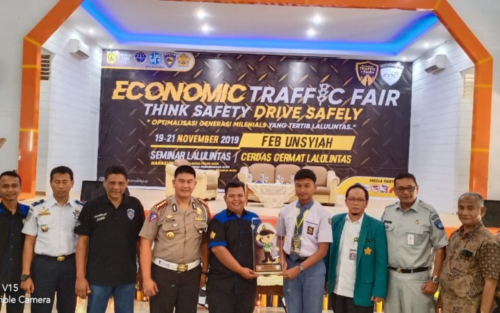 Dirlantas Polda Aceh Hadiri Penutupan Economi Trafic Fair Unsyiah