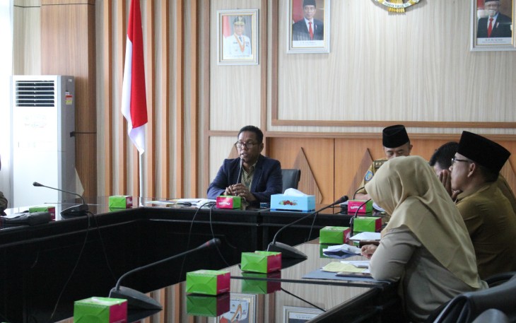 Wakil Gubernur Bengkulu Dedy Ermasyah Pimpin Rapat Penyelasaian Kawasan Taman Wisata Alam Pantai Panjang Bengkulu