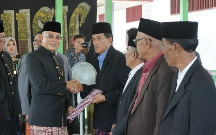 Bupati Bengkulu Selatan Gusnan Mulyadi 