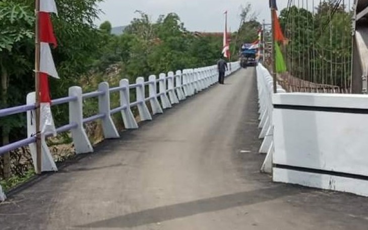 Jembatan Karangsari