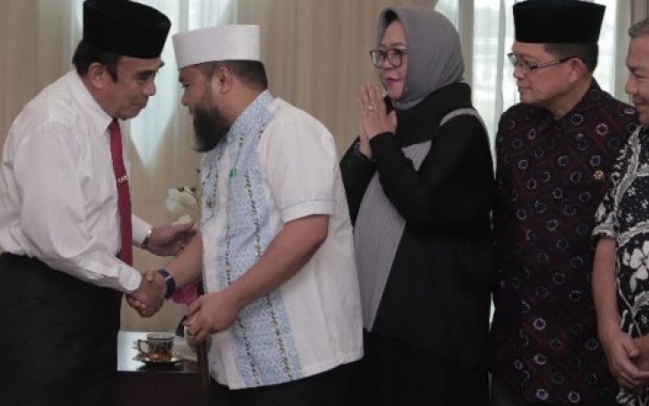 Menteri Agama Fachrul Razi Menerima Kunjungan Wali Kota Bengkulu 