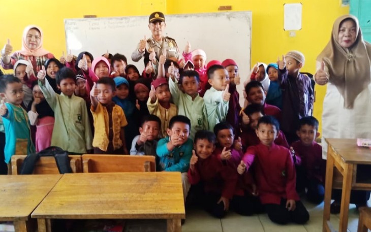 Foto bersama usai penyuluhan