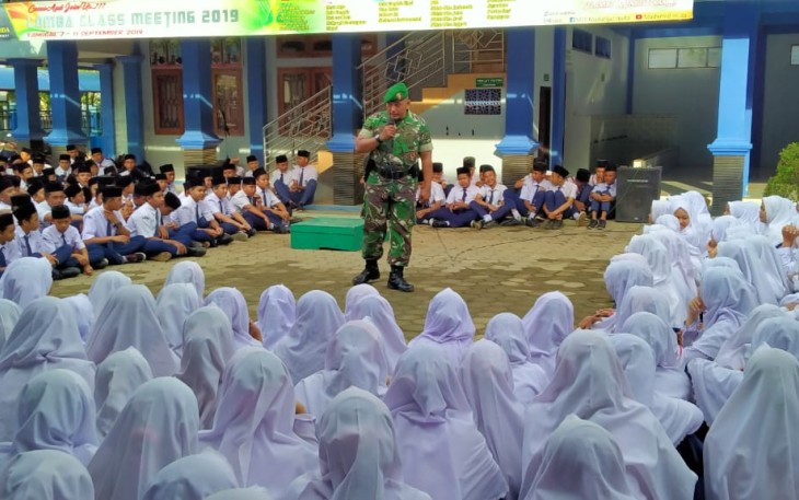 Bela Negara Tidak Hanya Mengangkat Senjata