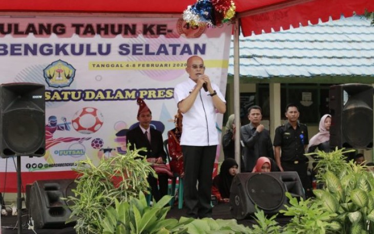 Bupati Bengkulu Selatan Gusnan Mulyadi 