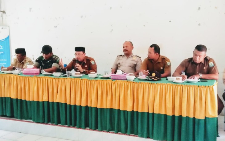 Camat Teupah Barat Gelar Rapat Perdana Dengan Unsur Muspika