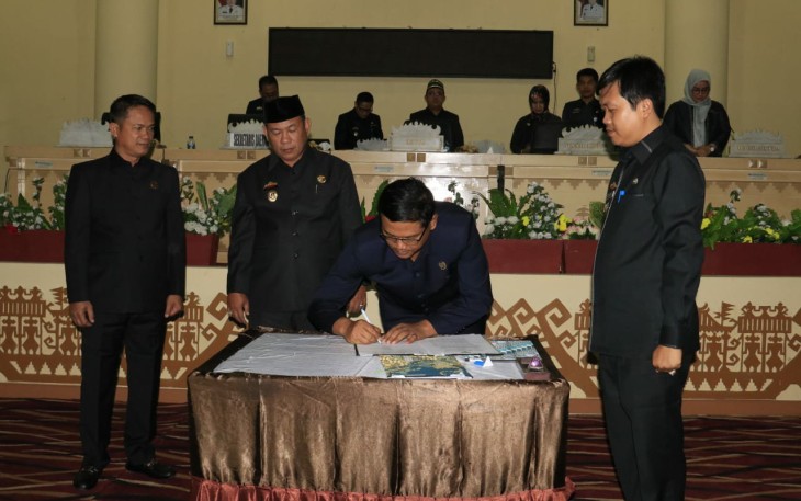 Paripurna DPRD Tulang Bawang
