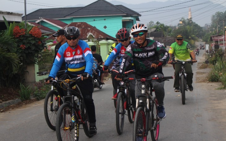 Semangat Gowes Digelorakan Dandim 0209/LB
