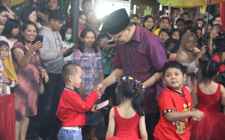 Gubernur Rohidin Hadiri Cap Gomeh di Kampung Cina