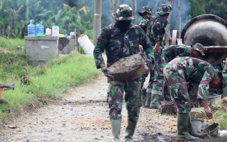 ''Pak Tentara Seperti Superman Saja''