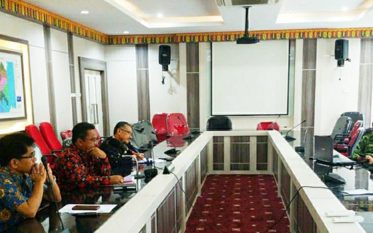 Pemkab Lambar Video Conference Bersama Pemprov Lampung Bahas Updating Ketersediaan Anggaran dan Refocusing APBD