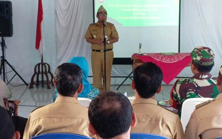 Bupati Pekalongan Asip Kholbihi