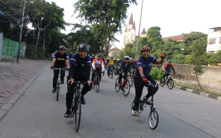 Dandim 0503/ JB Bersepeda Bersama Walikota Jakarta Barat