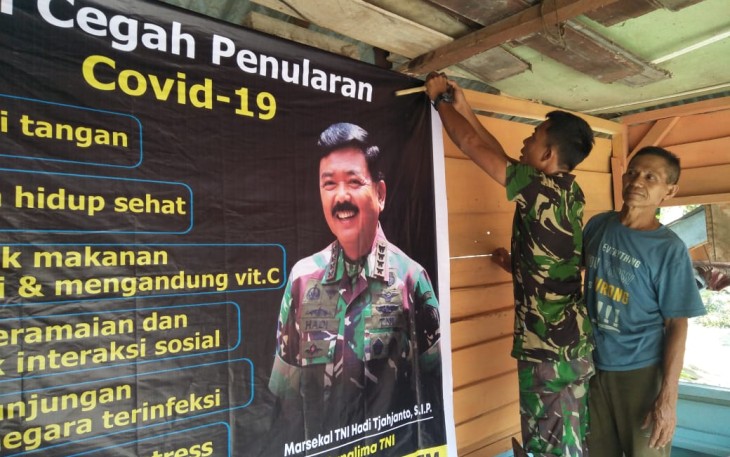 Koramil 10/TM Pasang Spanduk Pencegahan Virus Corona Dari Panglima TNI