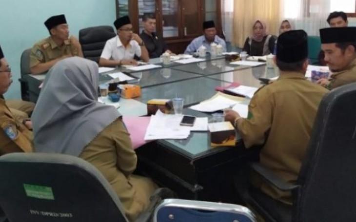 Komisi I DPRD Rejang Lebong Hearing Dengan Dinas Pendidikan 
