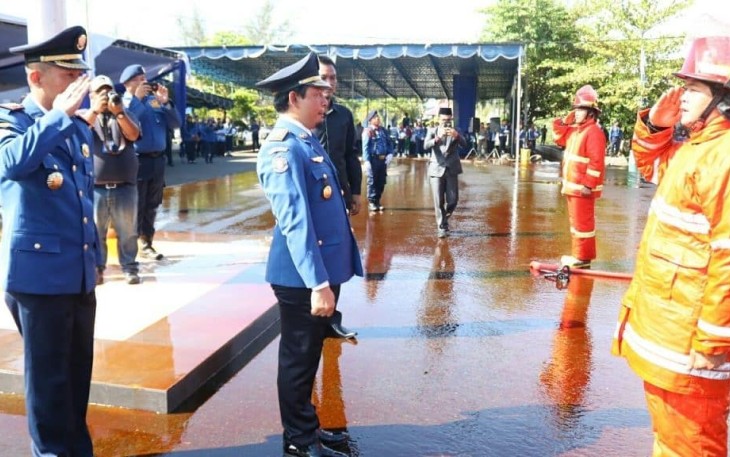 Wakil Wali Kota Bengkulu Dedy Wahyudi Saat Menjadi Inspektur Upacara 