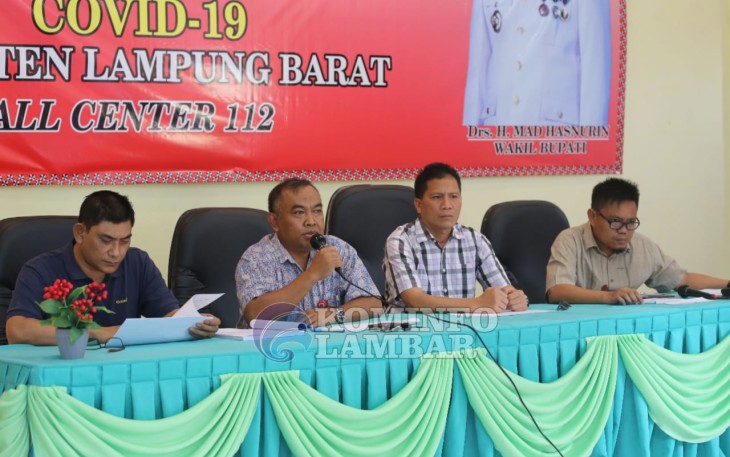 Kadinkes Konferensi Pers Soal Covid-19 di Lampung Barat