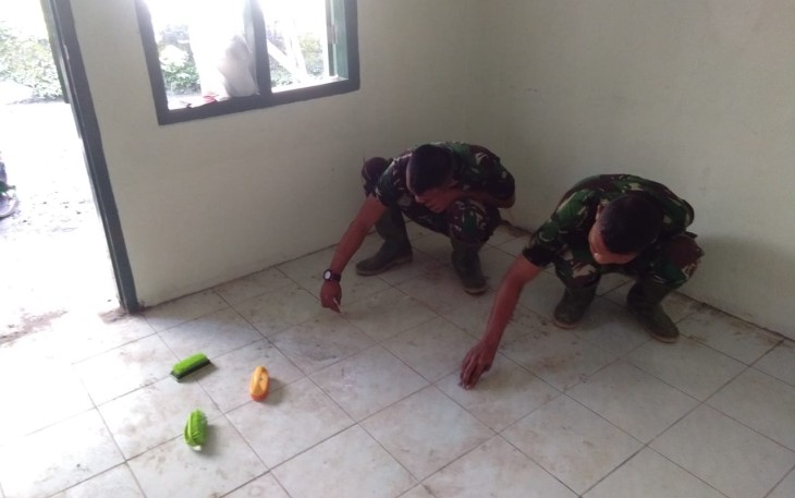 Satgas TMMD 107 Kodim 0508/Depok Mulai Finishing Rumah Milik Alamsyah