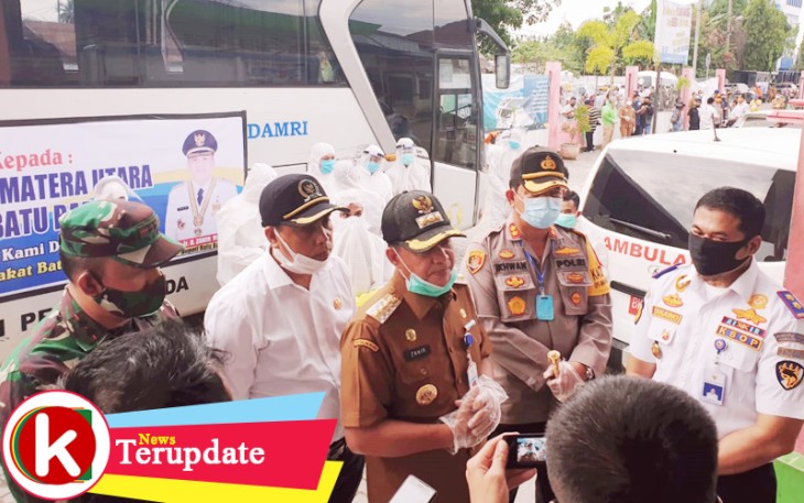 Kepulangan 122 TKI Asal Batu Bara Diterima Bupati Bersama Forkopimda