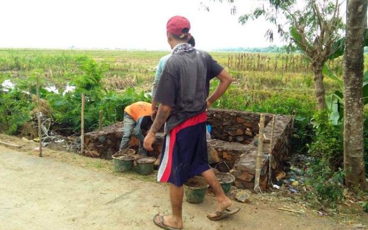 Pembangunan Pos Kamling TMMD Reguler Pekalongan di Titik Kedua