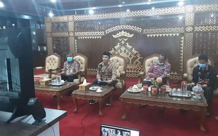 Bupati Lambar Koordinasi ke Gubernur Melalui Vidcon