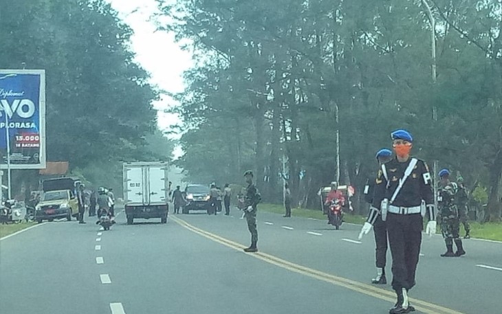 TNI-Polri dan Satpol PP Bengkulu saat Razia Masker