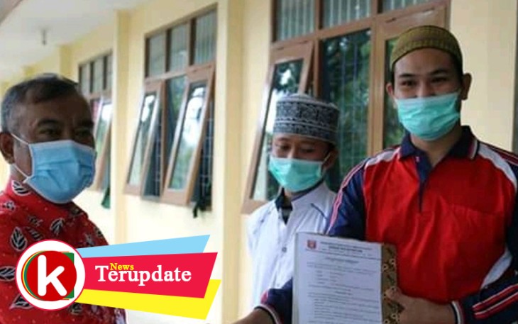 2 Pasien Positif Covid-19 di Lampung Barat yang Dinyatakan Sembuh Kembali Berkumpul Dengan Keluarga
