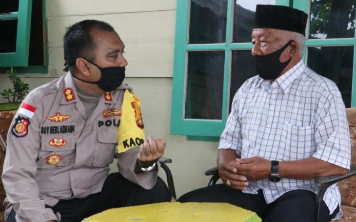 Polres Lingga Anjangsana ke Rumah Purnawirawan Polri dan Warakauri