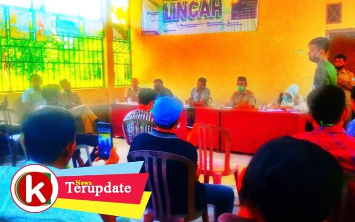 Forum rapat pengunduran diri ketua RT