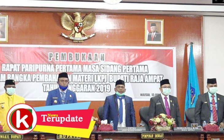 Bupati Raja Ampat Sampaikan LKPJ ke DPRD