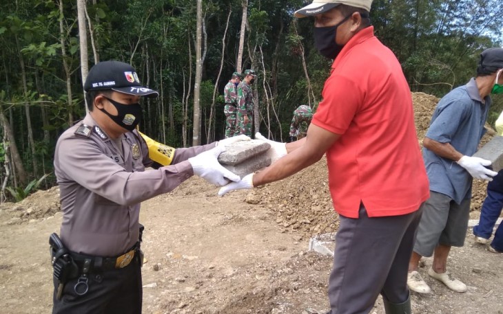 Brigadir Aris Tetap Laksanakan Protokol Kesehatan untuk Beri Contoh Kepada Masyarakat