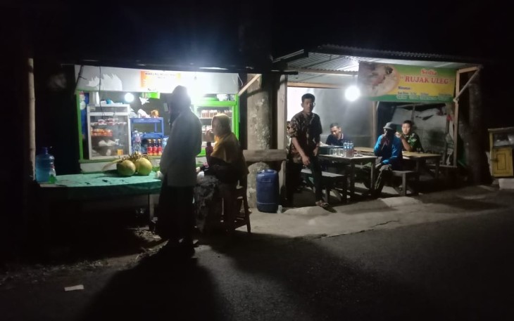 TNI di Warung Marini