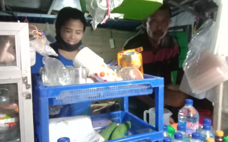 Marini Pedagang Murah senyum di Lokasi TMMD