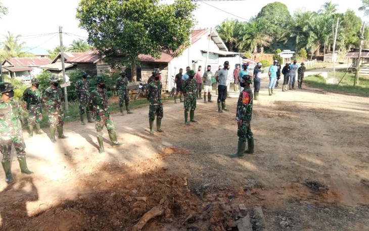 Wadan Satgas TMMD 108 Tiada Henti Ingatkan Untuk Tetap Prioritaskan Protokol Kesehatan Cegah Covid-19