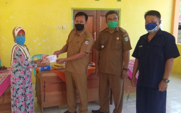 Pemdes Jenggalu Realisasikan BLT DD Tahap ke 2 dengan Protokoler Kesehatan