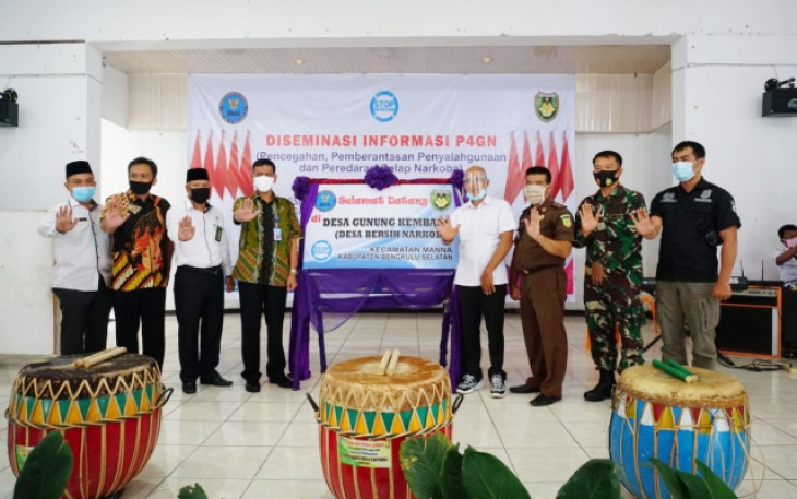 Diseminasi Informasi P4GN dan Launching Desa Gunung Kembang sebagai Desa Bersinar (Bersih dari Narkoba) di Gedung Reptaloka Setda Bengkulu Selatan