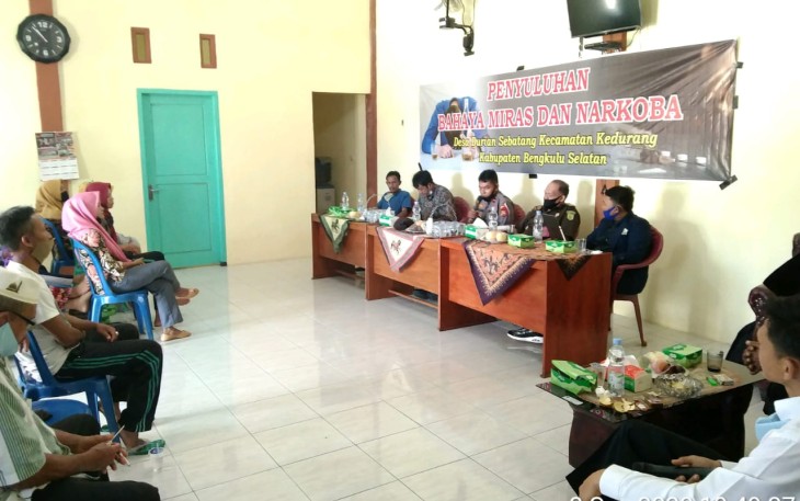 Kapolsek Kedurang IPDA Kusyadi SH MSi Berikan Penyuluhan Tentang Bahaya Narkoba dan Miras 
