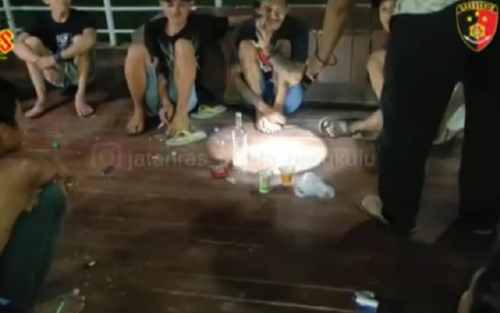 Tim Opsnal Jatanras Polda Bengkulu Temukan Sembilan Pemuda Sedang Pesta Miras
