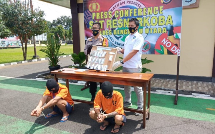  Sat Resnarkoba Polres Bengkulu Utara Amankan Pemuda Aur Gading 