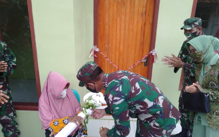 Kegiatan Simbolis Peresmian dan Penyerahan Kunci Tersebut Dilaksanakan Dengan Penerapan Protokol Kesehatan Covid-19 (Foto: Klikwartacom)