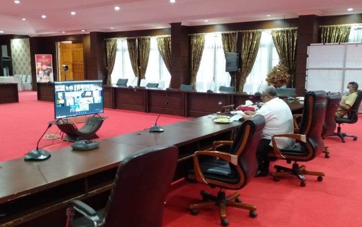 Gubernur Sulawesi Tenggara Ali Mazi Buka Rapat Kerja Nasional Kerukunan Keluarga Sulawesi Tenggara