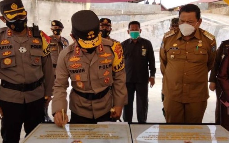 Kapolda Bengkulu Irjen Pol Drs Teguh Sarwono M Si Resmikan Polsek Enggano