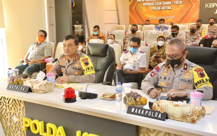 Kapolda Jateng Buka Acara Rapat Lintas Sektoral Operasi Lilin Candi 2020 Dalam Rangka Pengamanan Natal 2020 dan Tahun Baru 2021 Melalui Vicon