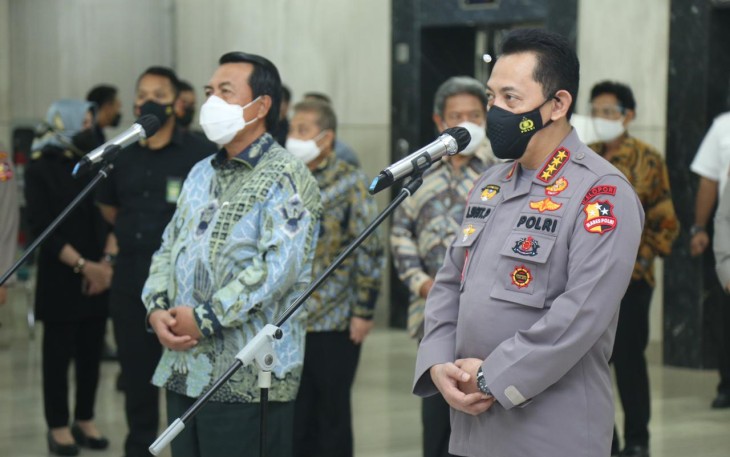 Kapolri Jendral Listyo Sigit Prabowo berkunjung ke Mahkamah Agung (MA) untuk menemui Ketua MA Muhammad Syarifuddin.