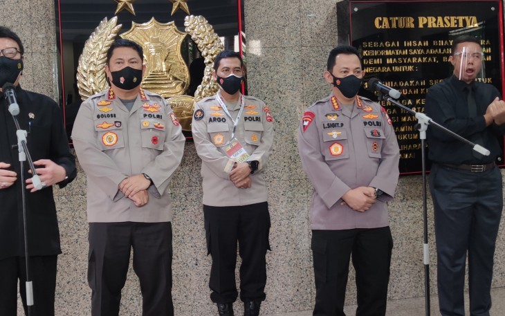Kementerian Pendayagunaan Aparatur Negara dan Reformasi Birokrasi (Kemenpan-RB) memberikan penghargaan predikat pelayanan prima kepada 12 Polres di Indonesia.