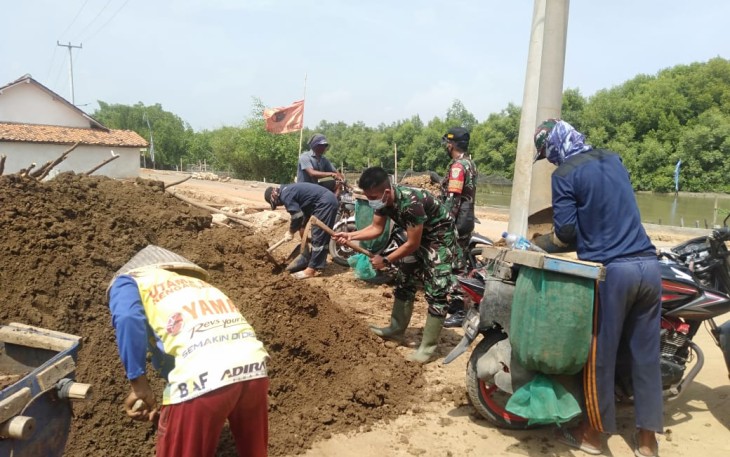 Pembangunan Turap Jalan