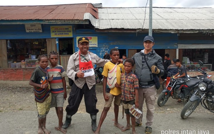 Polri melalui kegiatan Binmas Noken menjaga situasi Intan Jaya, Papua kondusif