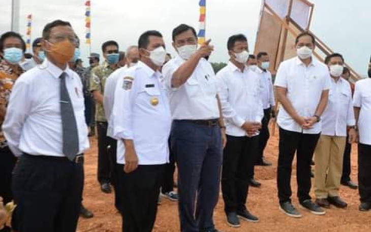 Gubernur Ansar Ahmad dan Menko Maritim Tinjau Kesiapan Pembangunan Jembatan BABIN