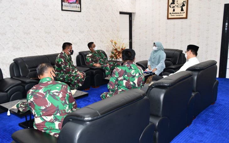 Danrem Beserta Kasi 033/WP Jalin Silaturahmi ke Kantor Walikota Tanjung Pinang 