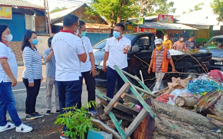 Maurits-Hengky Ingin Kebersihan Lingkungan Membudaya di Masyarakat